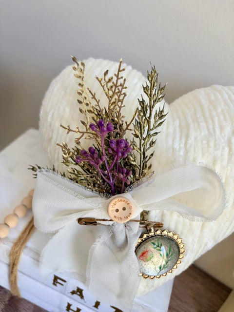 Yarn wrapped heart with florals and pendant embellishment