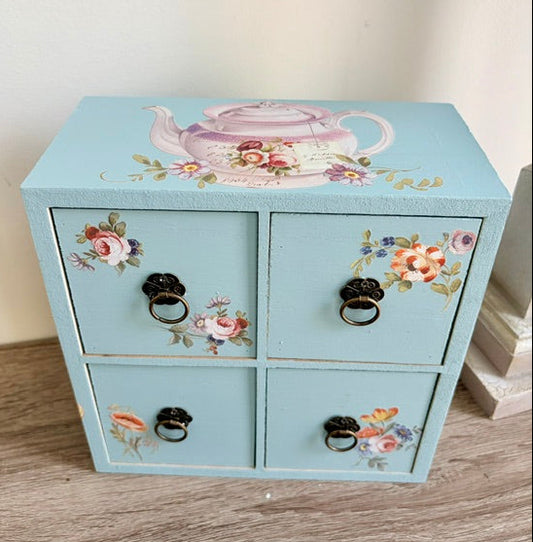 Tea chest with florals