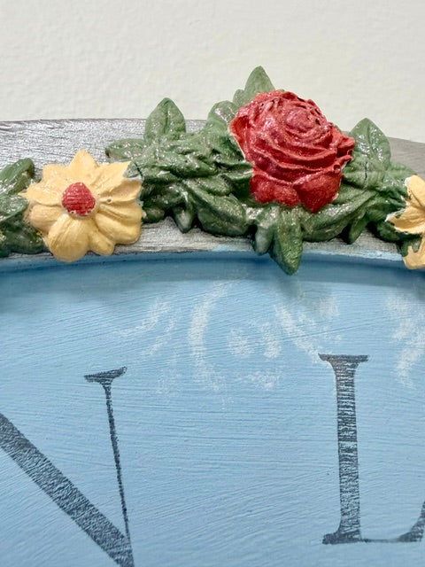 Close up of 3D florals painted.