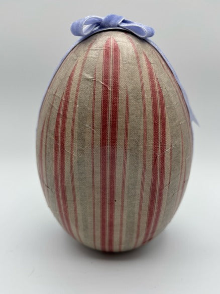 Decorative Easter egg with a rabbit design 