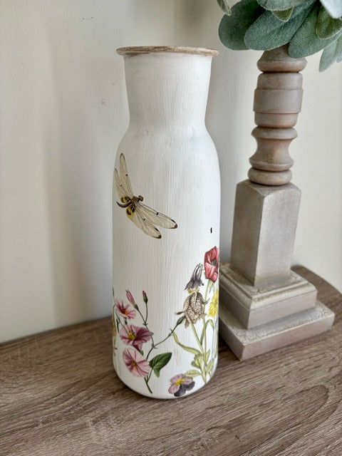 Decorative vase with floral and dragonfly design 
