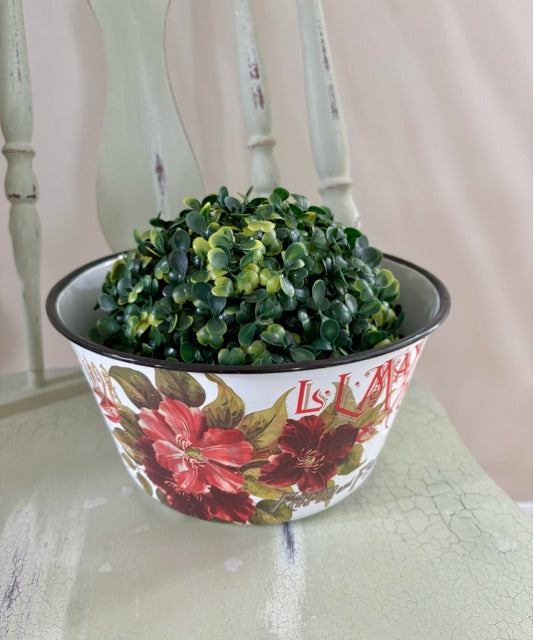 Decorative bowl with green topiary ball